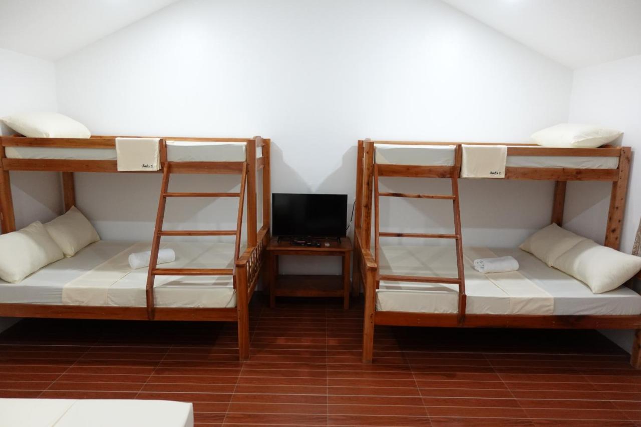 Badi'S Place Moalboal Zewnętrze zdjęcie