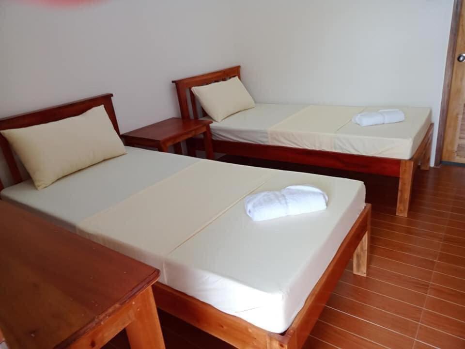 Badi'S Place Moalboal Zewnętrze zdjęcie